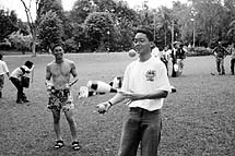 Ti Eu trying different props